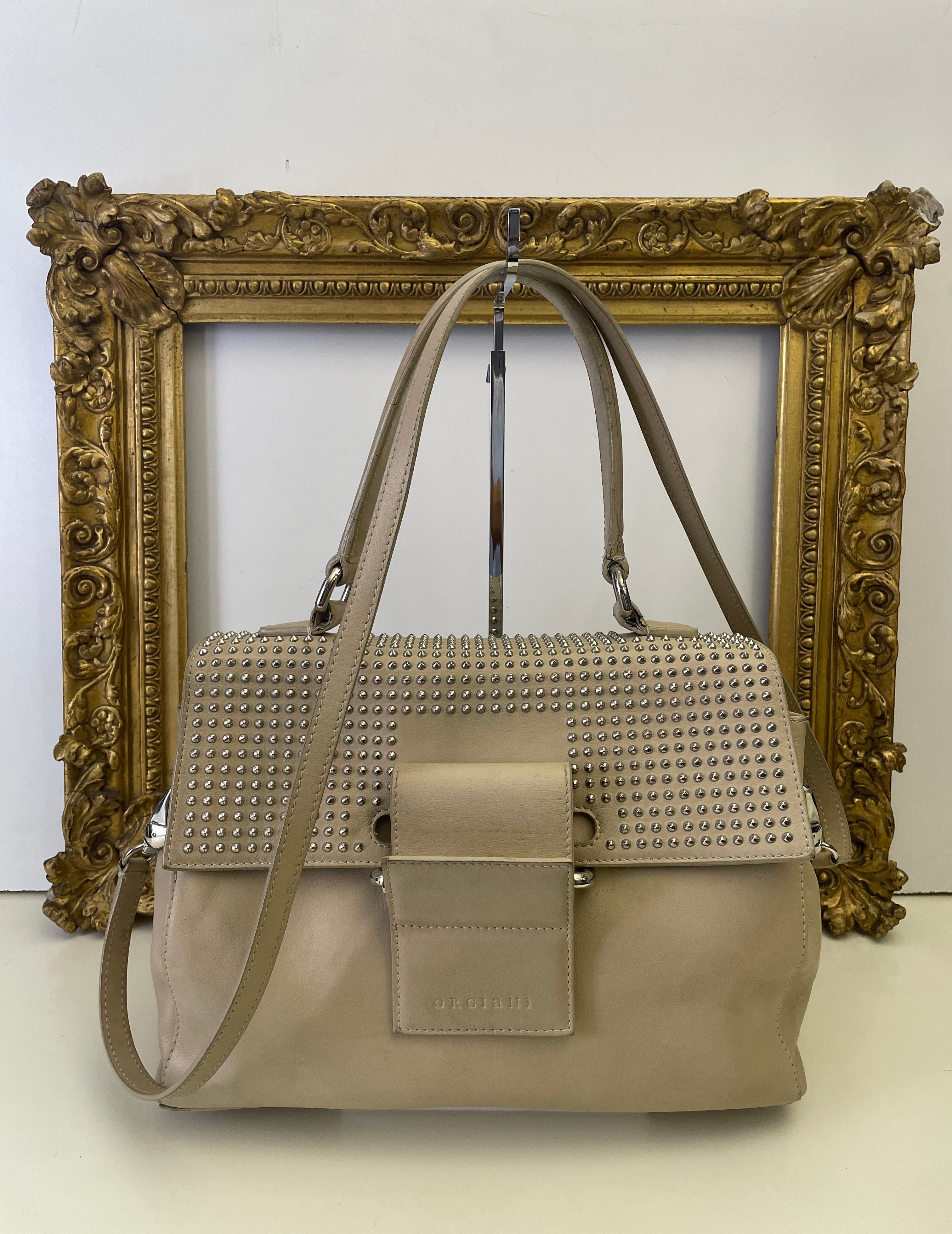 Orciani - Borsa A Spalla Pelle Beige Con Borchie