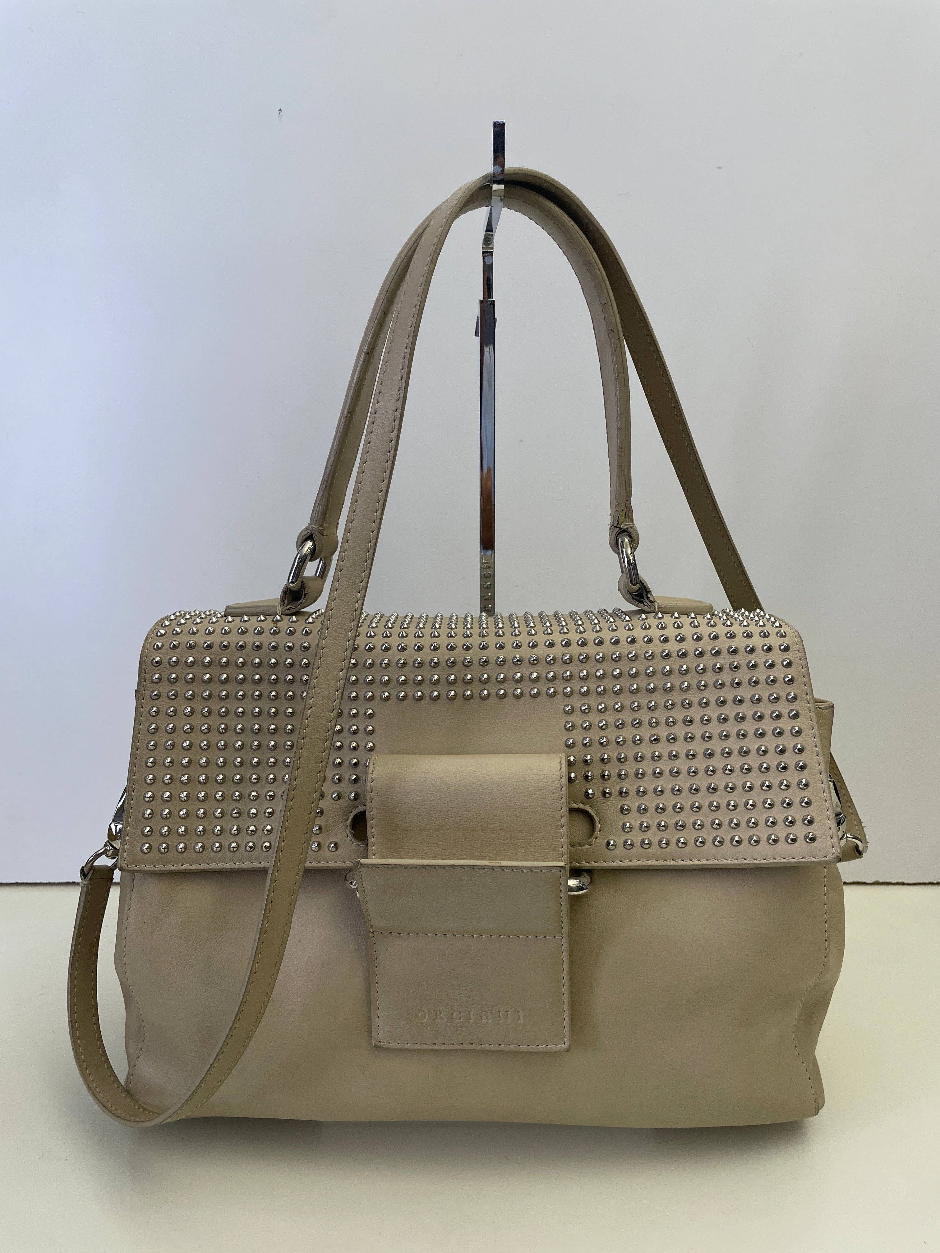 Orciani - Borsa A Spalla Pelle Beige Con Borchie