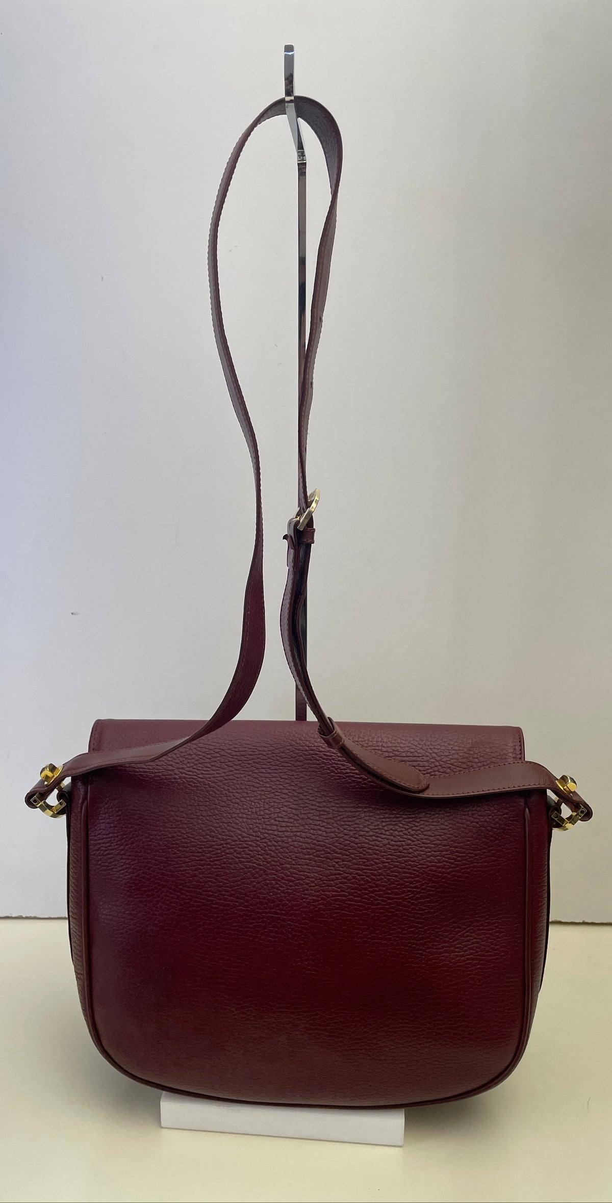 Cartier - Camera Bag a Patta Intera Con Punta in Pelle Bordeaux Vintage