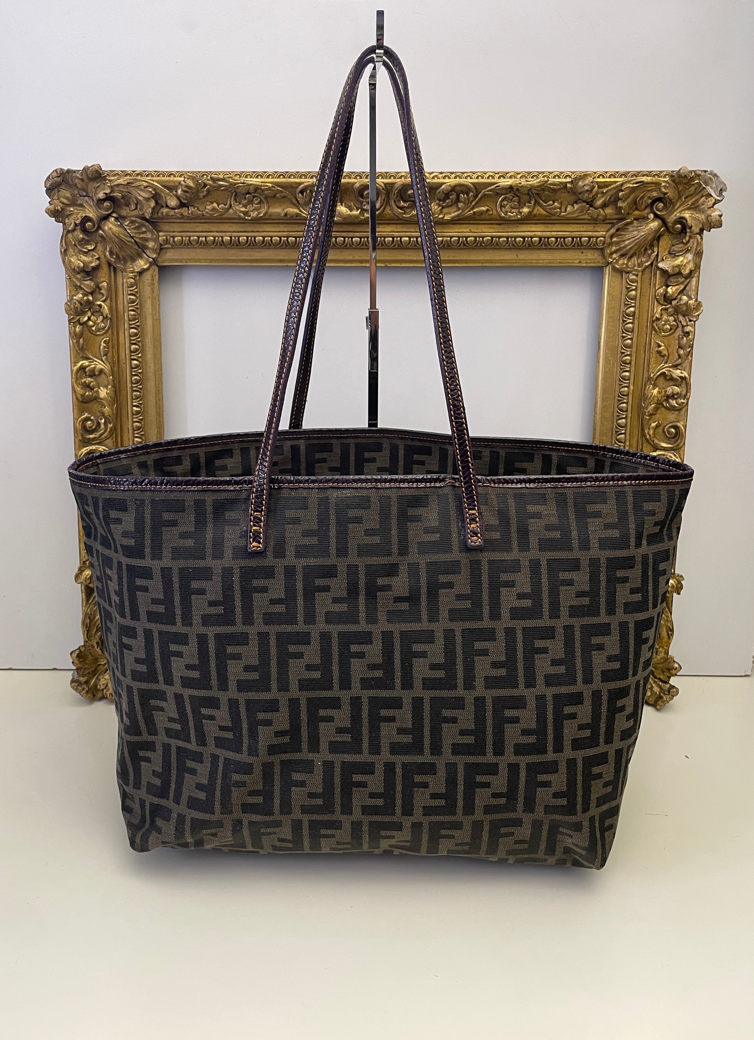 Fendi – Tote Roll Bag Tote “Zucca” Con Interno Viola