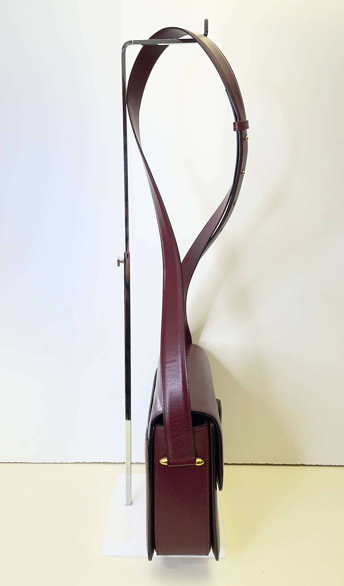 Cartier – Camera Bag Box Girello in Pelle Bordeaux
