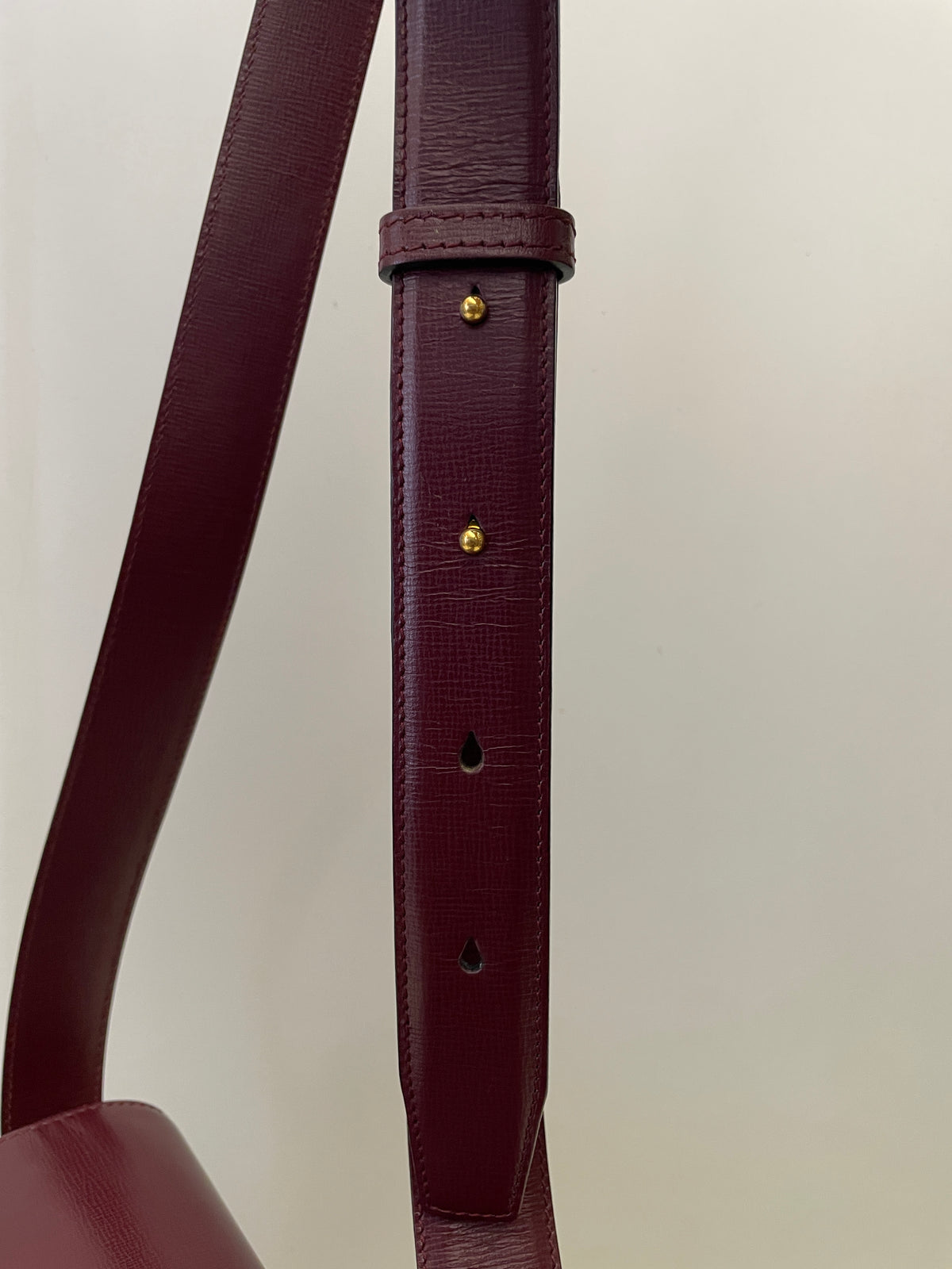 Cartier – Camera Bag Box Girello in Pelle Bordeaux