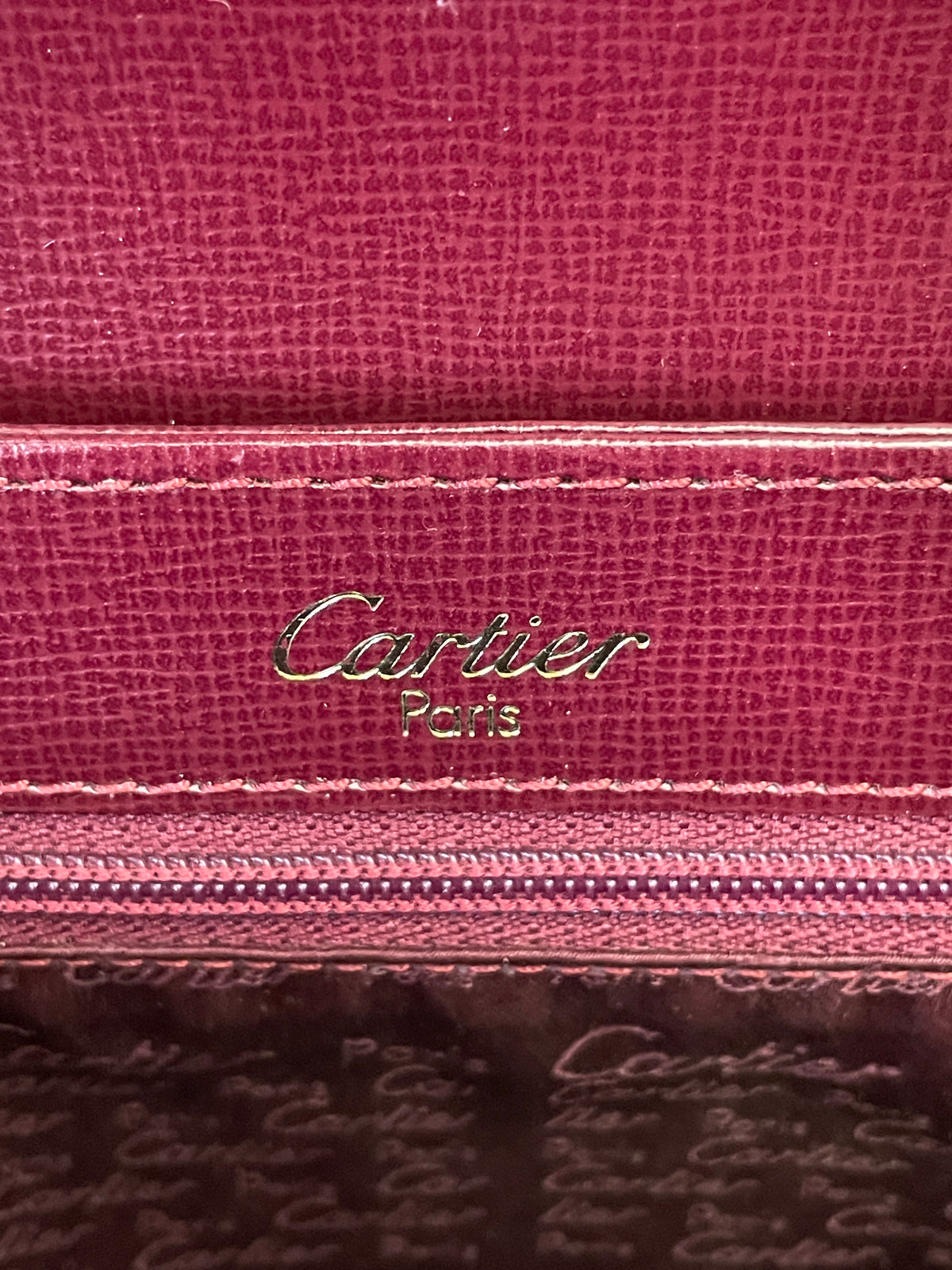 Cartier – Camera Bag Box Girello in Pelle Bordeaux