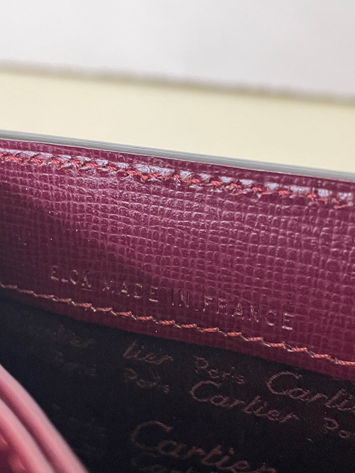 Cartier – Camera Bag Box Girello in Pelle Bordeaux