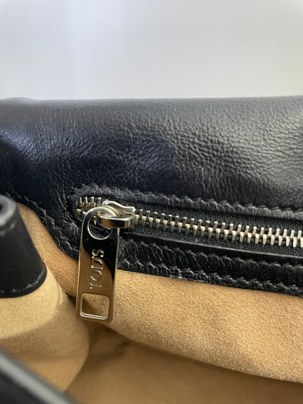 Tod's - Double T Pelle Nera E Intreccio Grigio Scuro