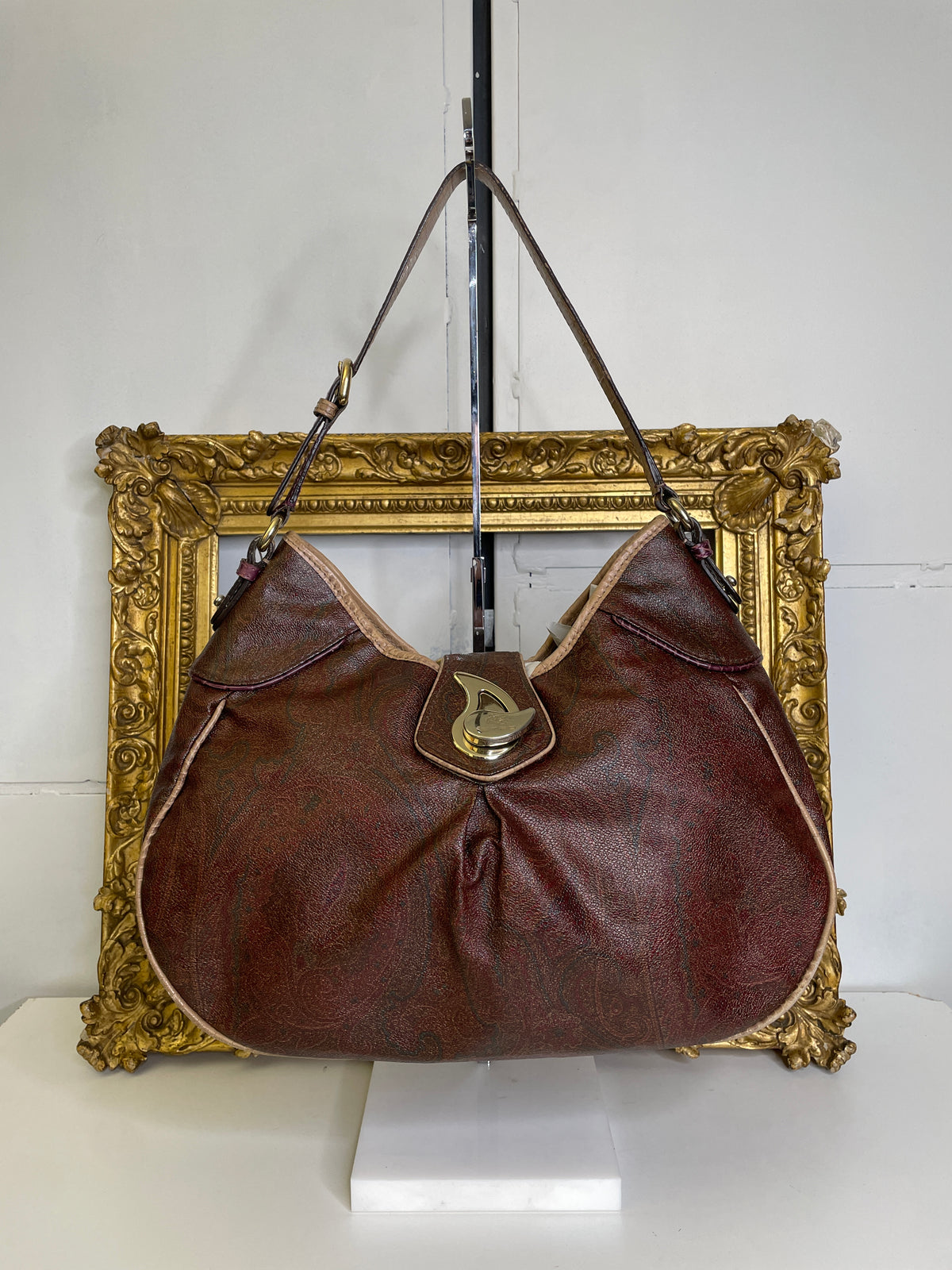 COMBO BOMBA €500: 2 borse a scelta tra Prada, Etro e Orciani