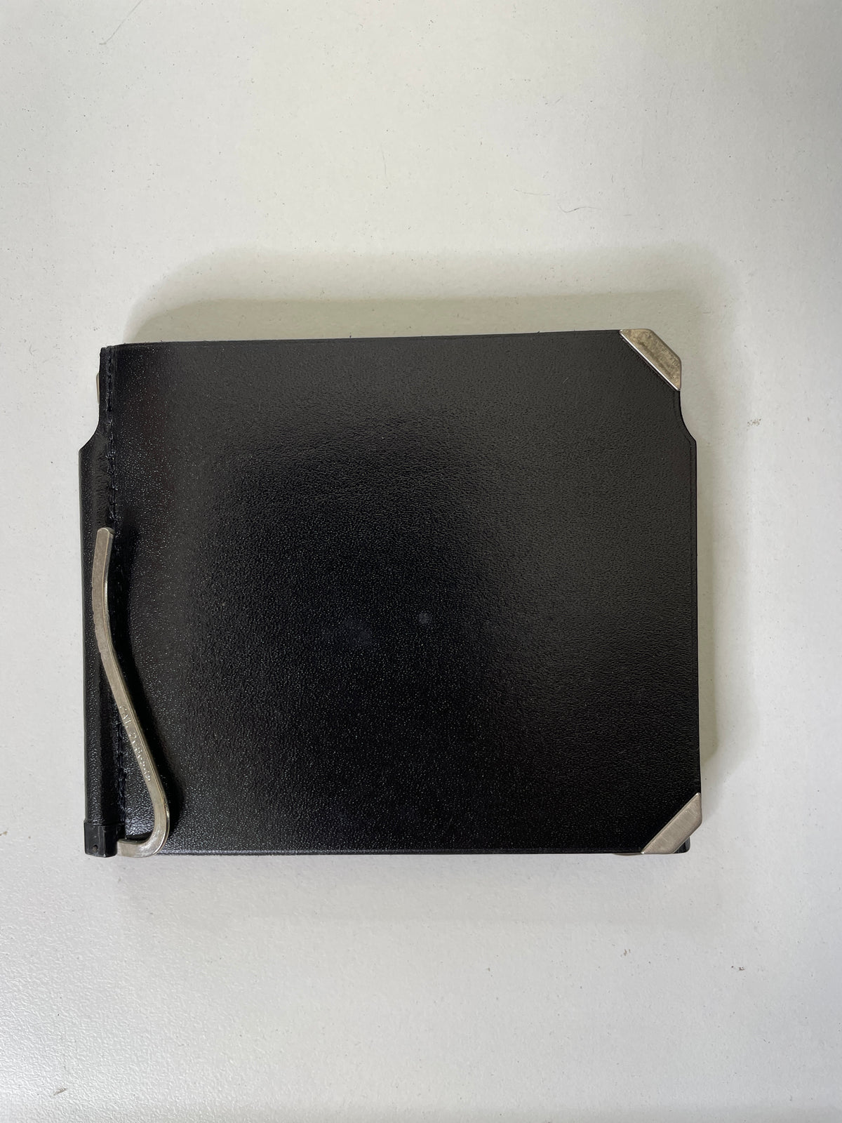 Valextra Grip Spring Trifold Pelle Nera Spazzola (Angoli Argento)