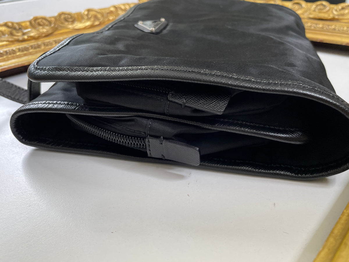 Prada Beauty Case Richiudibile Nylon Nero (tiralampo)