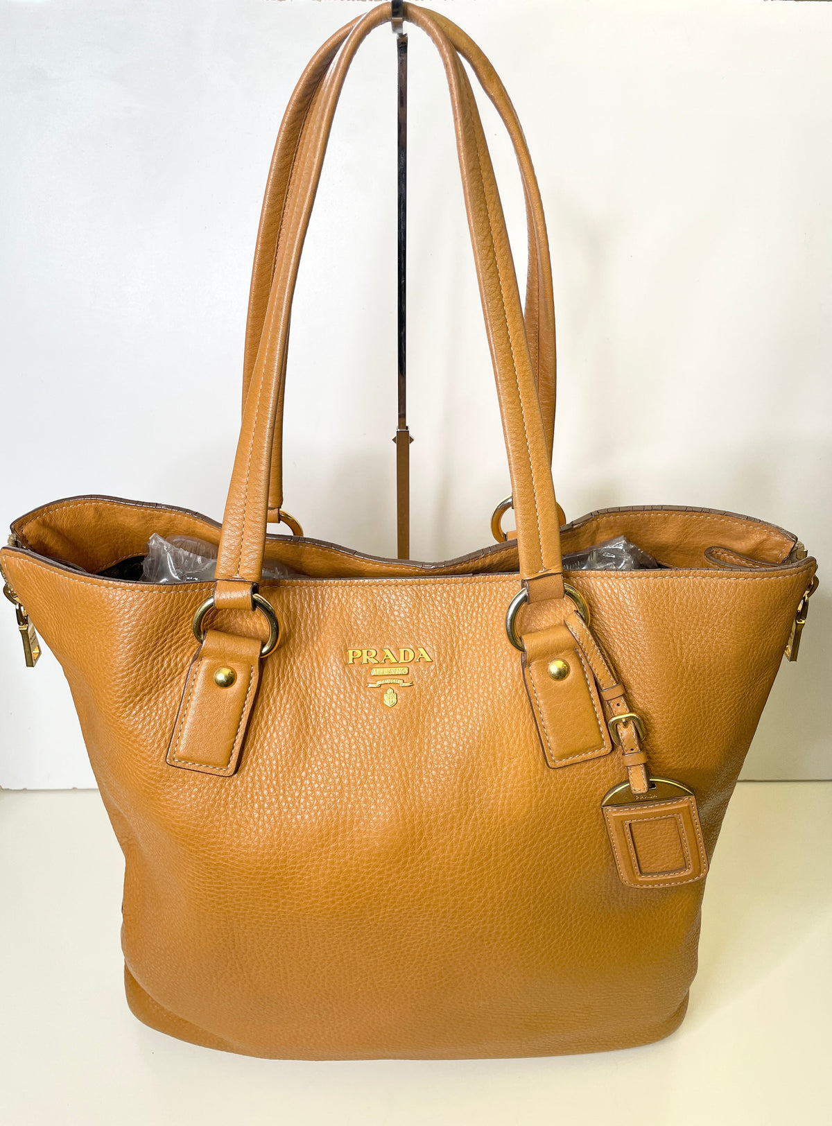 Prada - Shopper Espandibile in Pelle Martellata Cammello