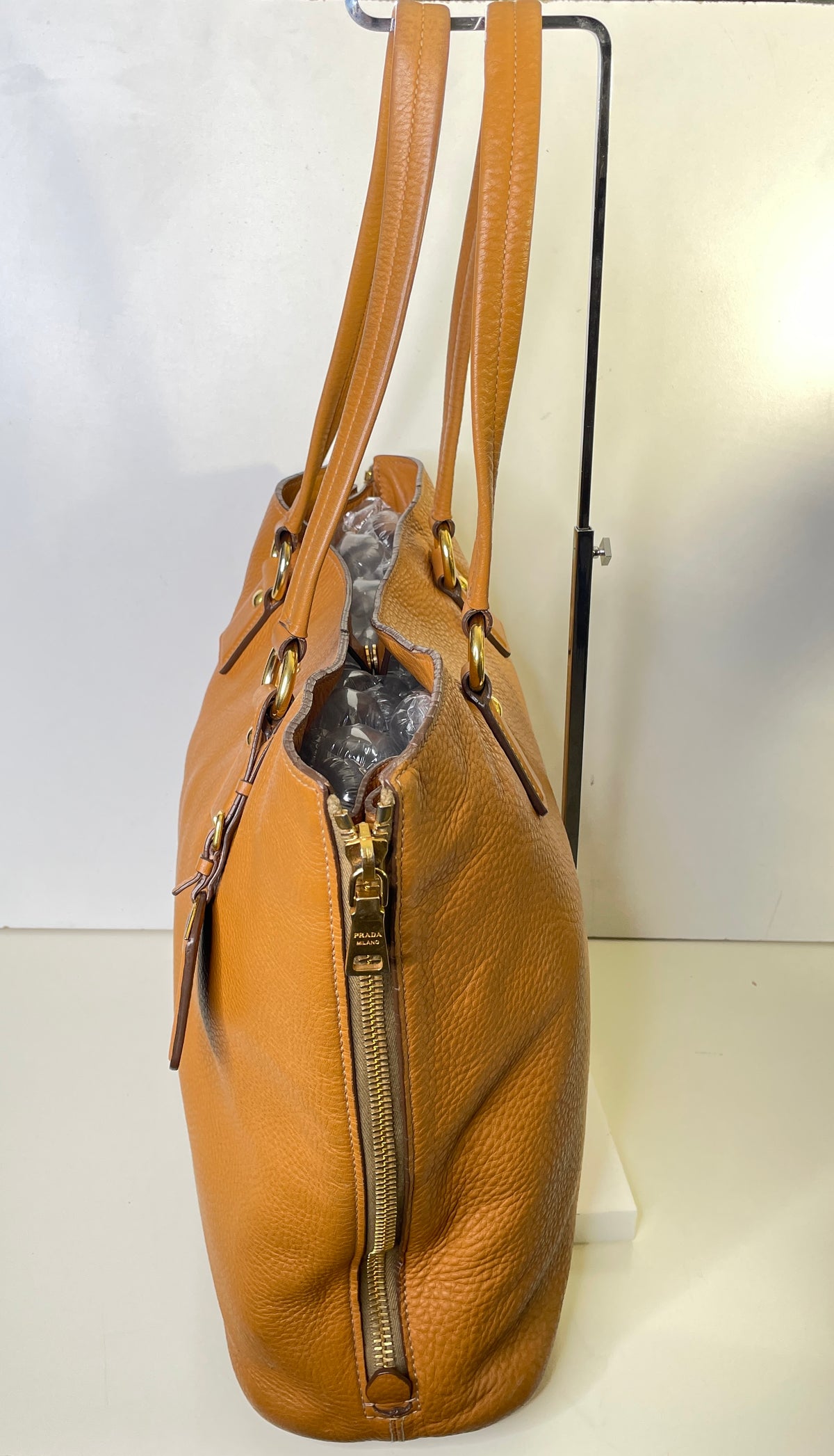 Prada - Shopper Espandibile in Pelle Martellata Cammello
