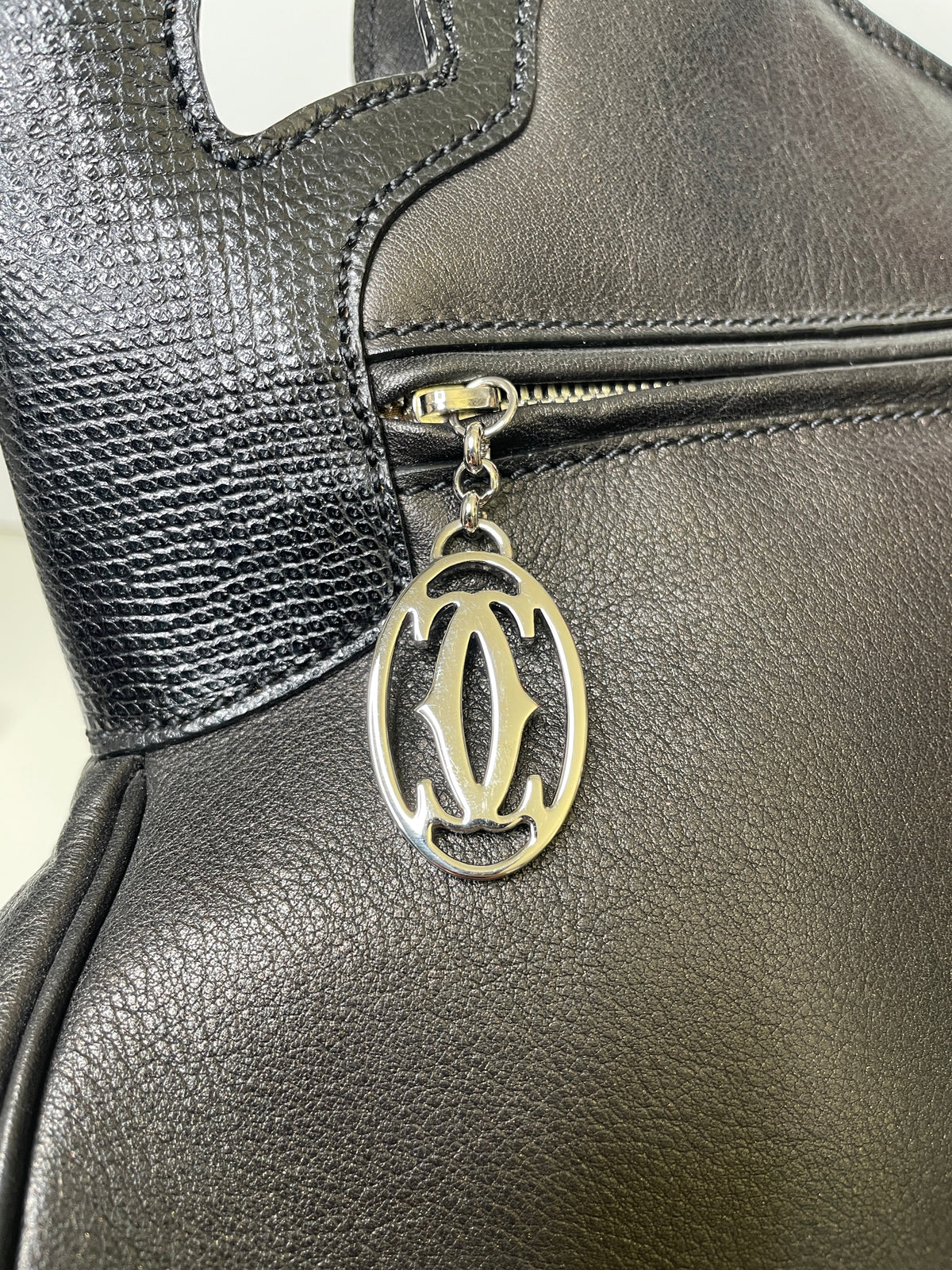 Cartier – Borsa a Spalla Marcello in Pelle Nera con Inserti in Lucertola