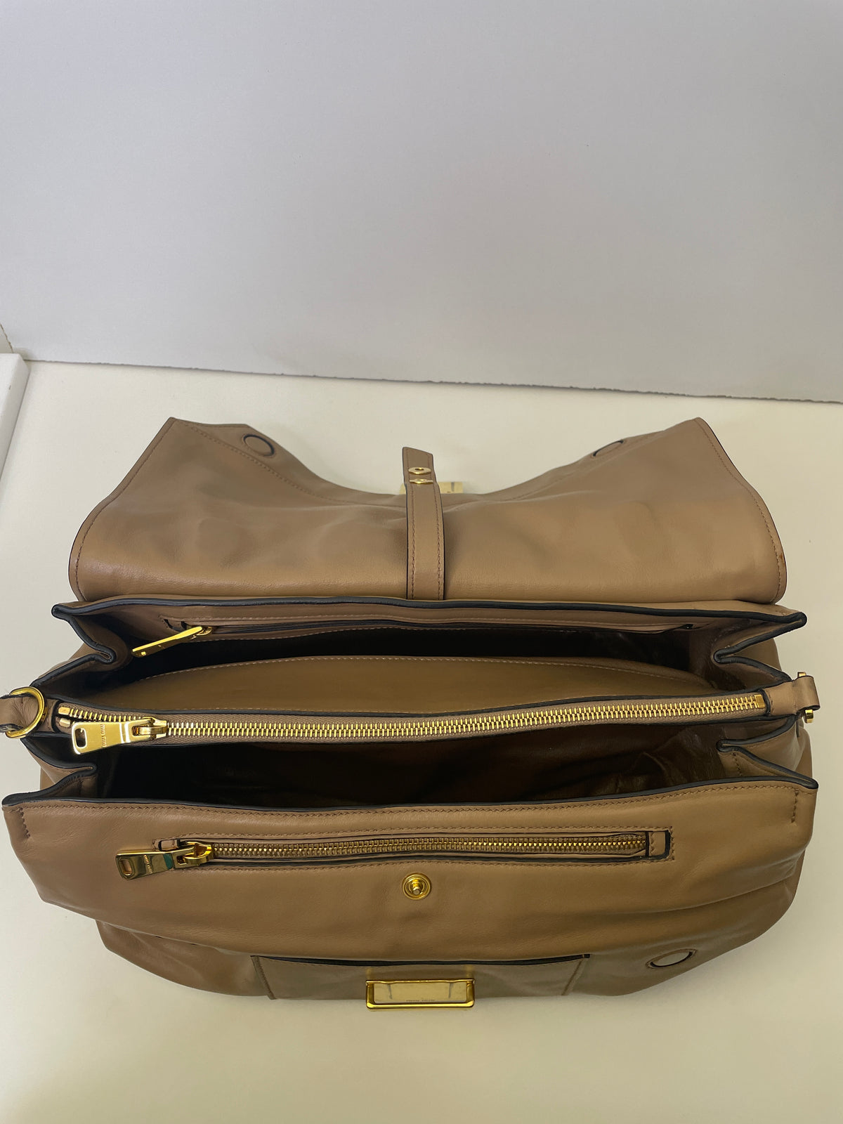 Miu Miu - Borsa Satchel in Pelle Cammello Full Set