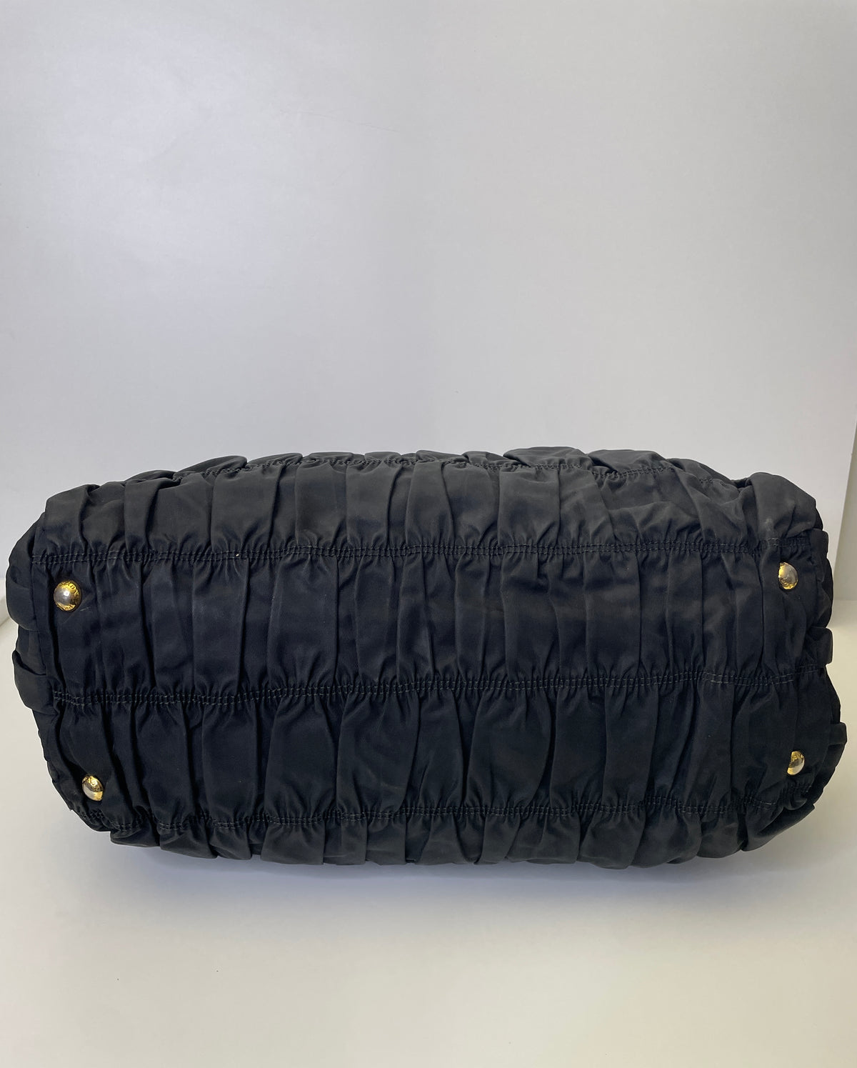 Prada - Shopper Goffrata in Nylon Nera con Manici Piccoli Rigidi